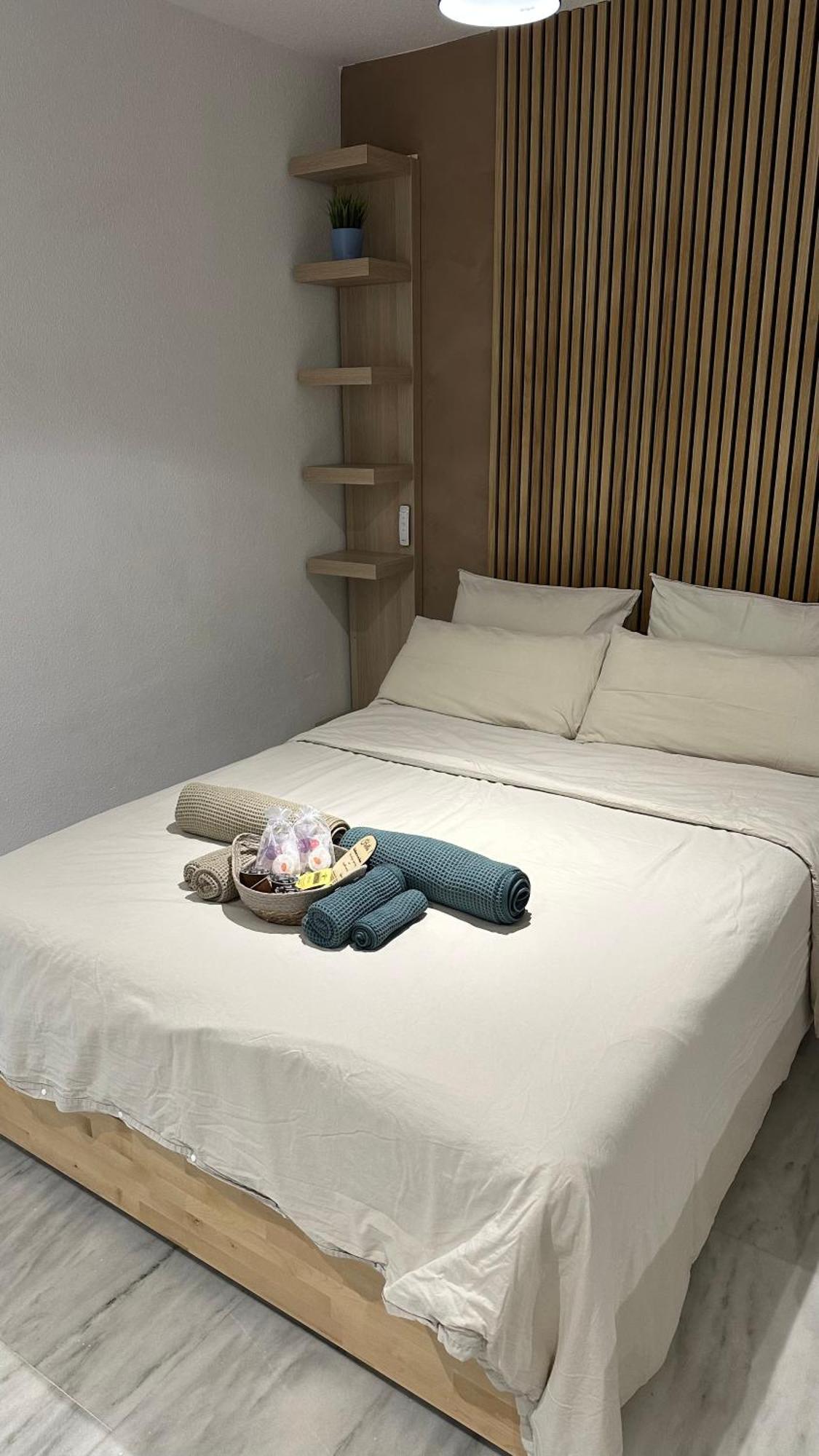 The Pearl Of Pinacho - Front & Swimming Pool Appartement Estepona